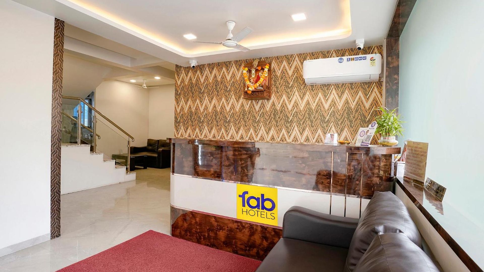 Fabhotel The Mint Hotel 3*