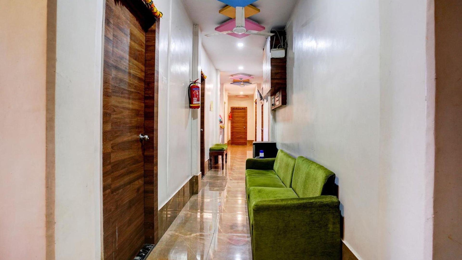 Aga Begs Guest house *
