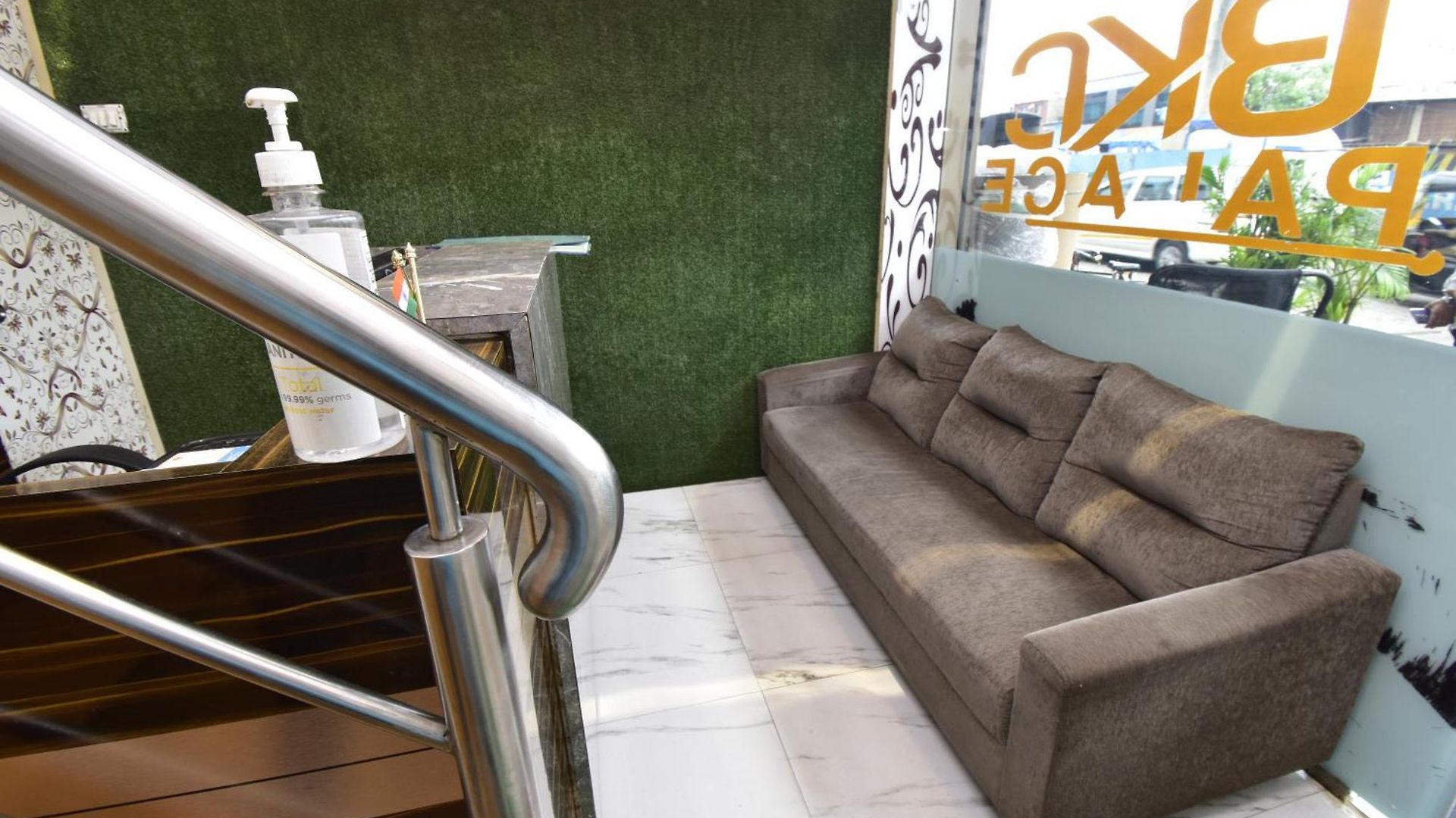 Hotel Bkc Palace - Near Us Consulate, Bandra Kurla Complex హోటల్ బి కే సి ప్యాలెస్ ఇన్ 2*
