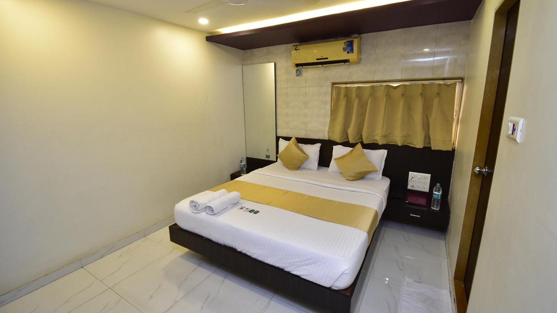 Hotel Bkc Palace - Near Us Consulate, Bandra Kurla Complex హోటల్ బి కే సి ప్యాలెస్ ఇన్ 2*