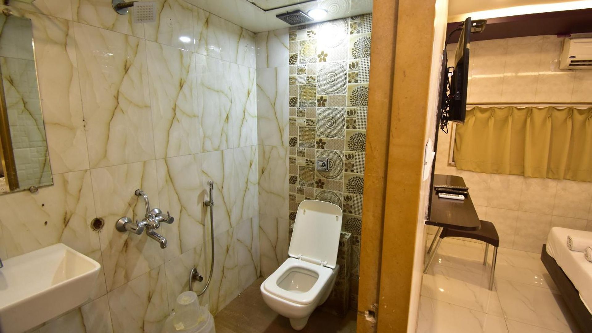 Bkc Palace - Near Us Consulate, Bandra Kurla Complex హోటల్ బి కే సి ప్యాలెస్ ఇన్ 2* Mumbai