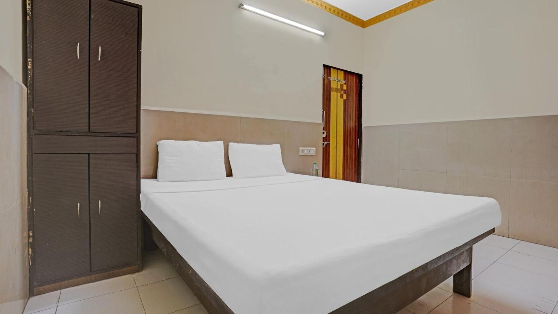 Hotel Spot On 81122 Alfa