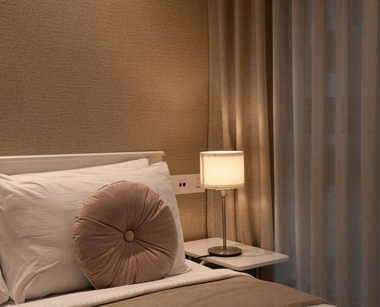 Regent Entire One Bedroom - Hiranandani Gardens, Powai *