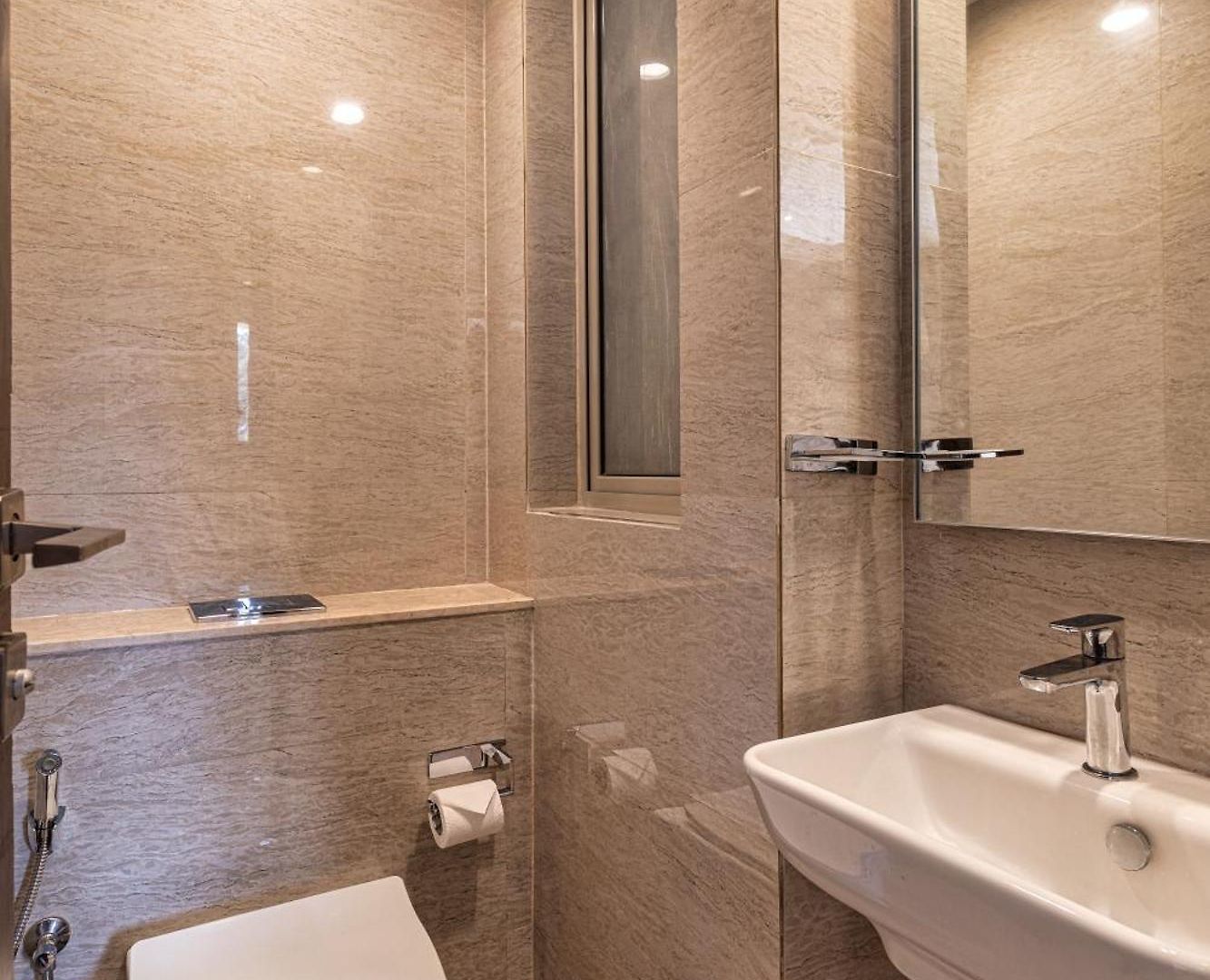 Apartment Regent Entire One Bedroom - Hiranandani Gardens, Powai *