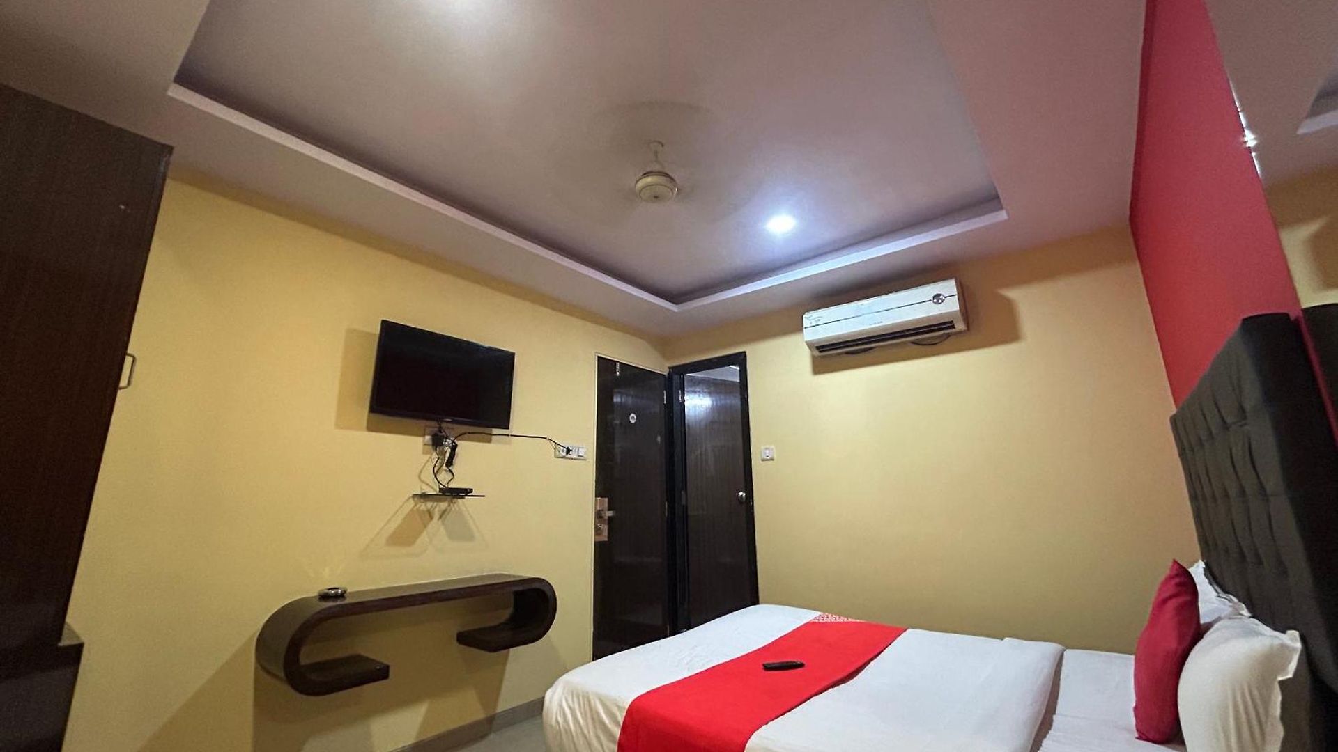 Apartment Skyway Mumbai