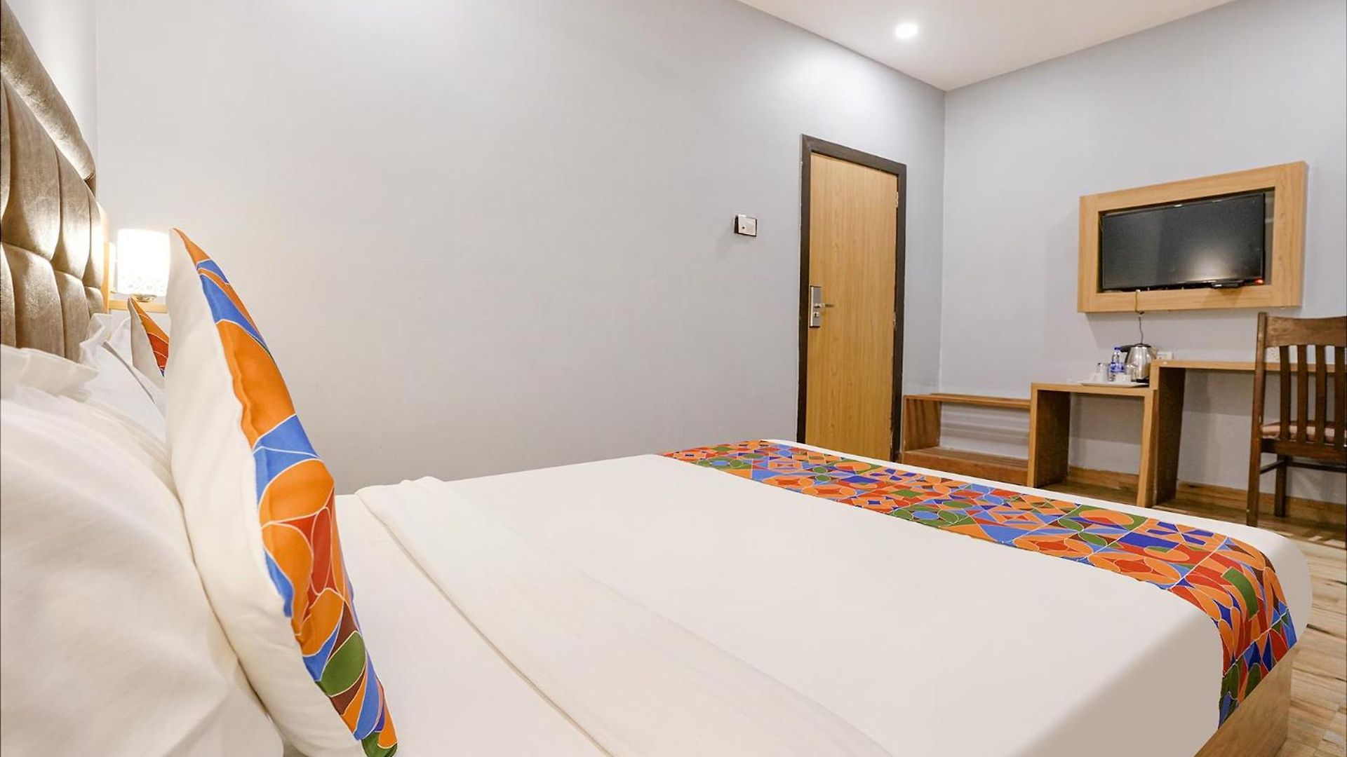 Fabhotel Zara Grand 3*
