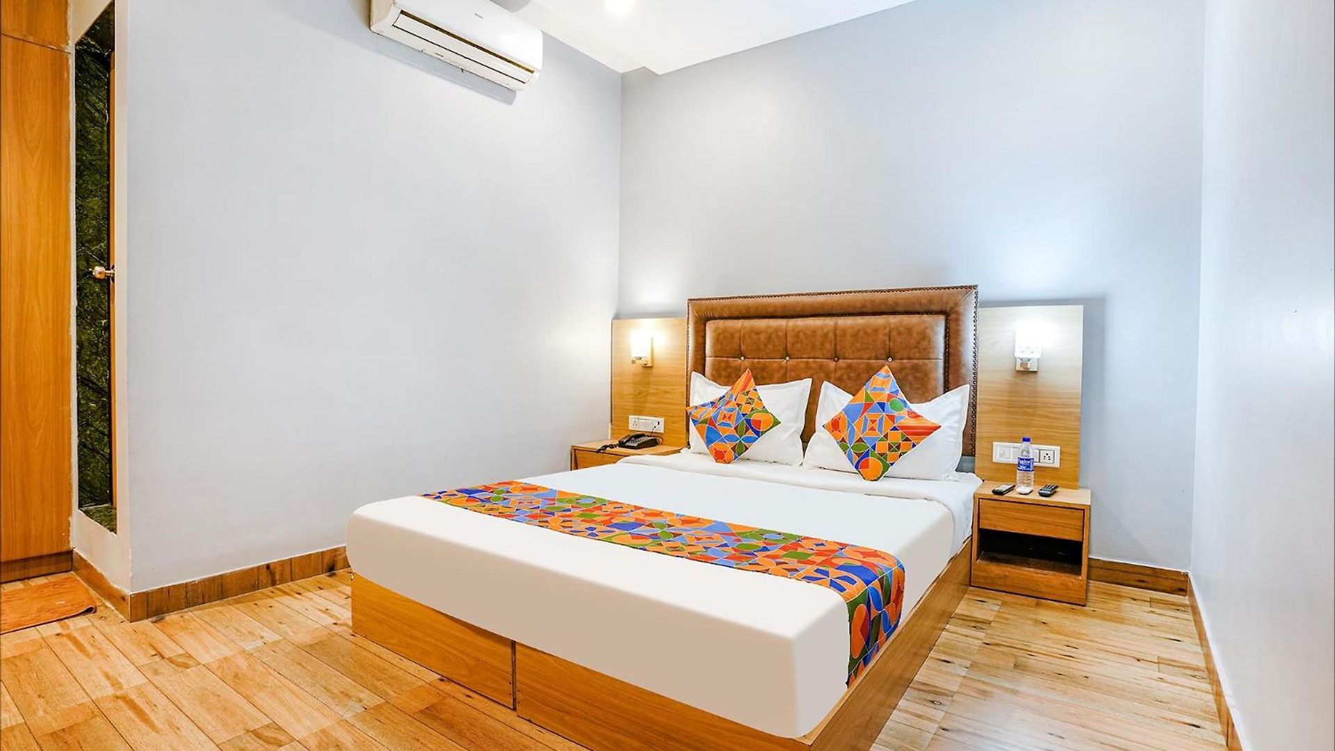 Hotel Fabhotel Zara Grand Mumbai