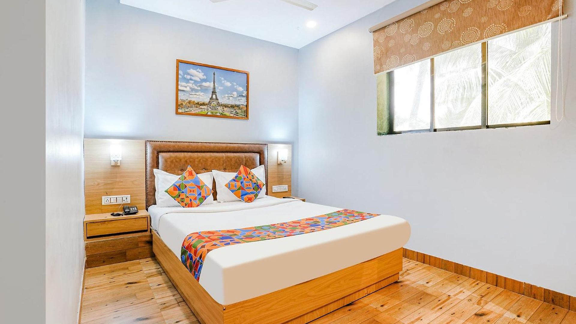Fabhotel Zara Grand Mumbai