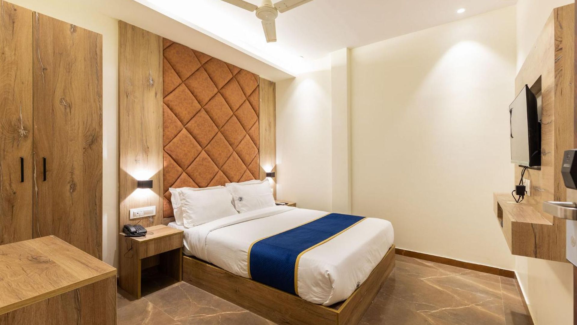 O Near International Airport Hotel Mumbai
