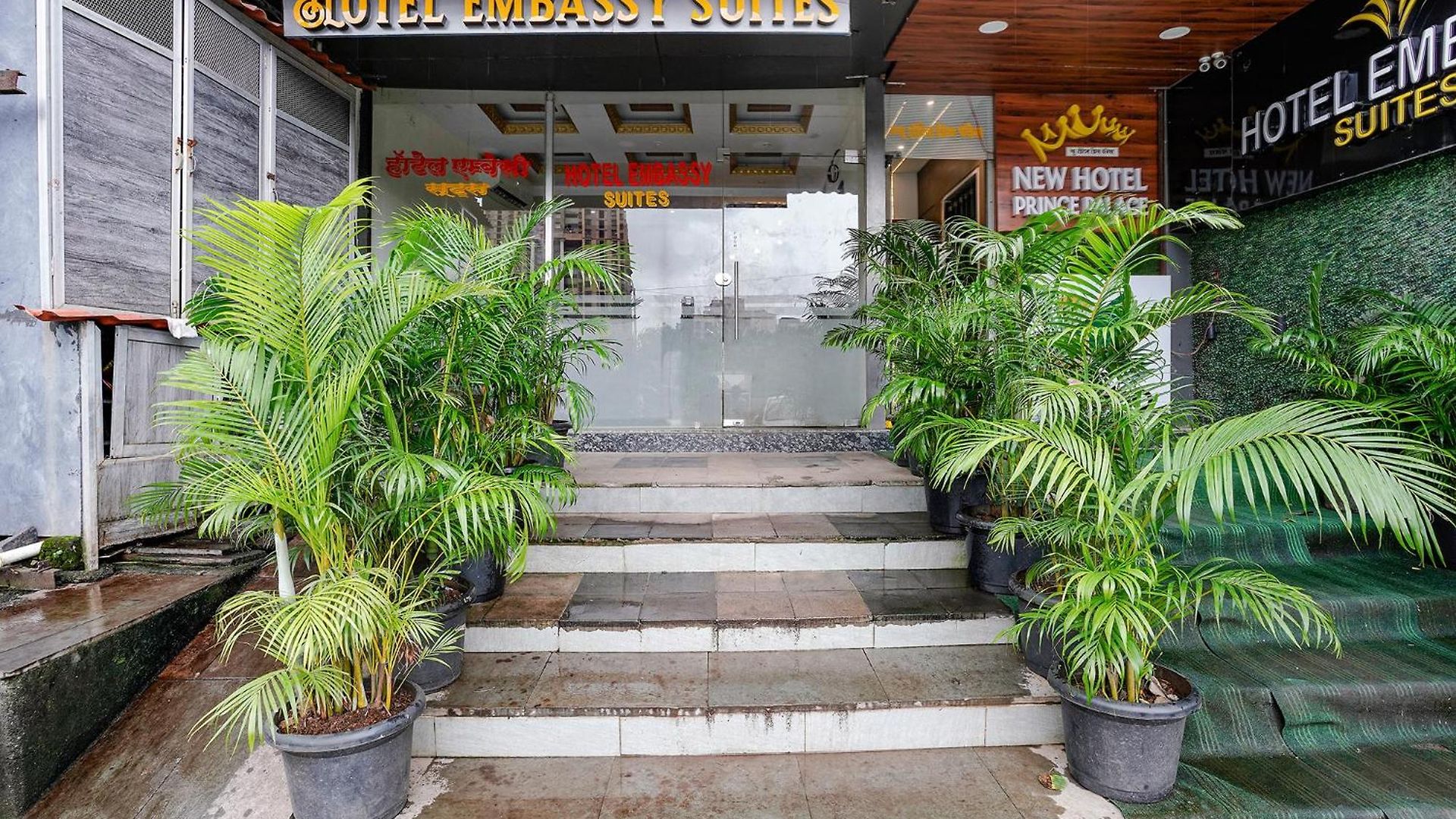Hotel Fabexpress Embassy - Nr Bkc Mumbai
