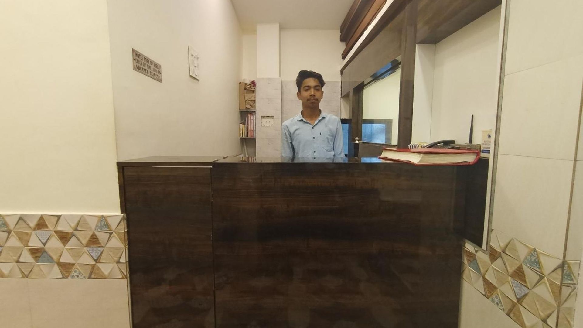 Guest house Star Of Kurla - Nearest From Kurla - Near Bkc *