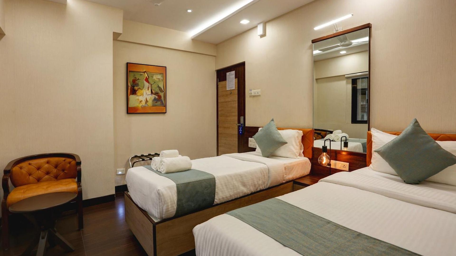 Ozone Colaba Hotel