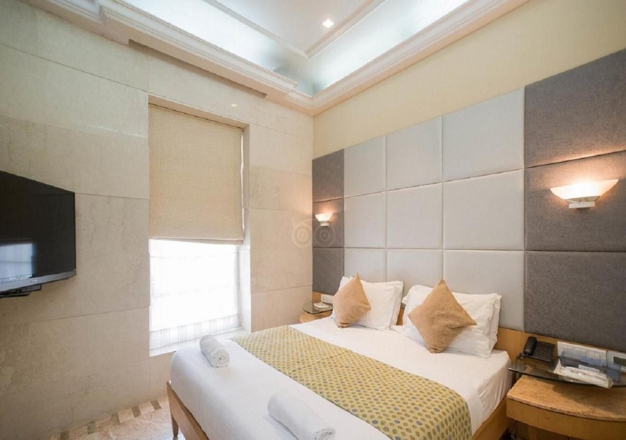 Regent Hotel 3*