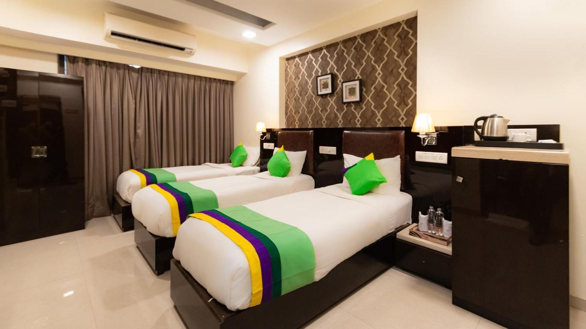 Hotel Treebo Laaiba Residency 3*