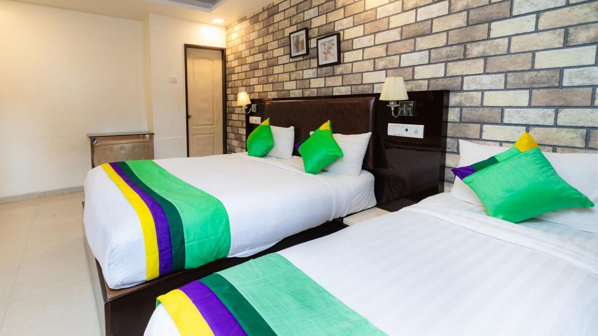 Hotel Treebo Laaiba Residency