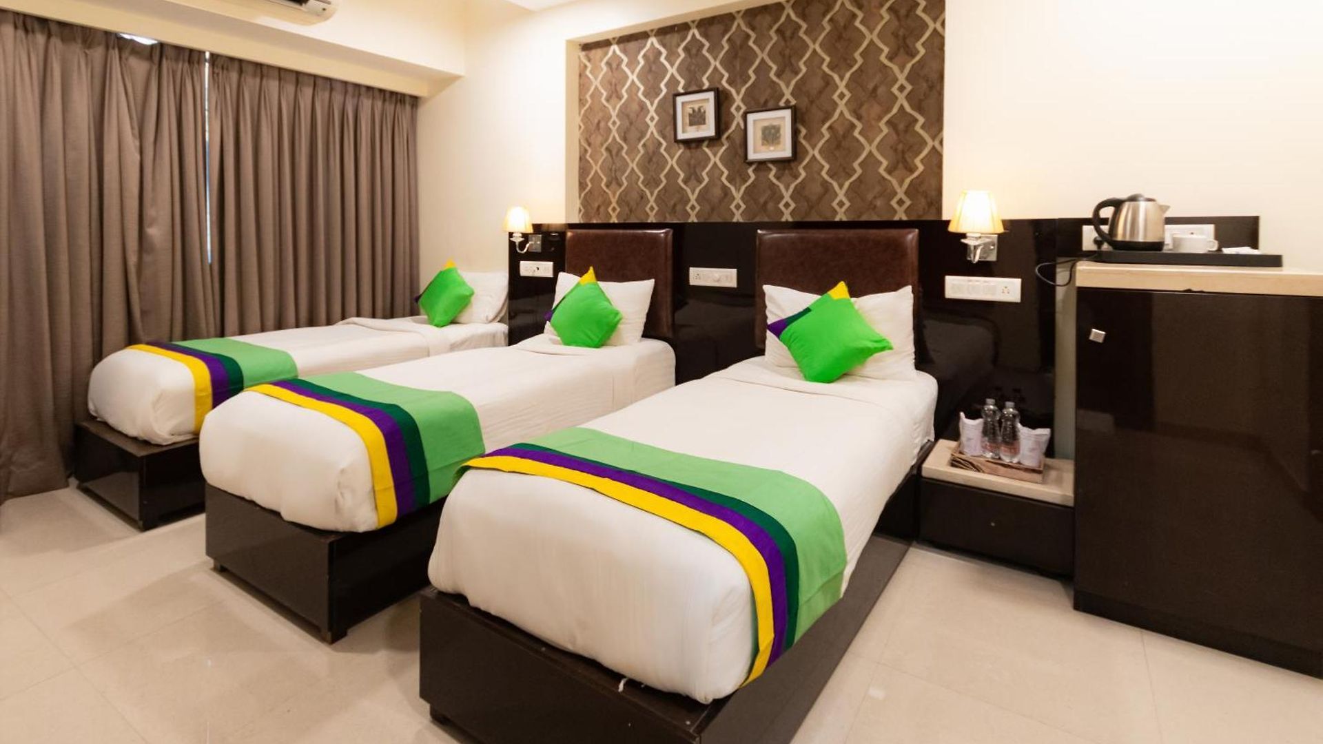 Treebo Laaiba Residency Hotel Mumbai