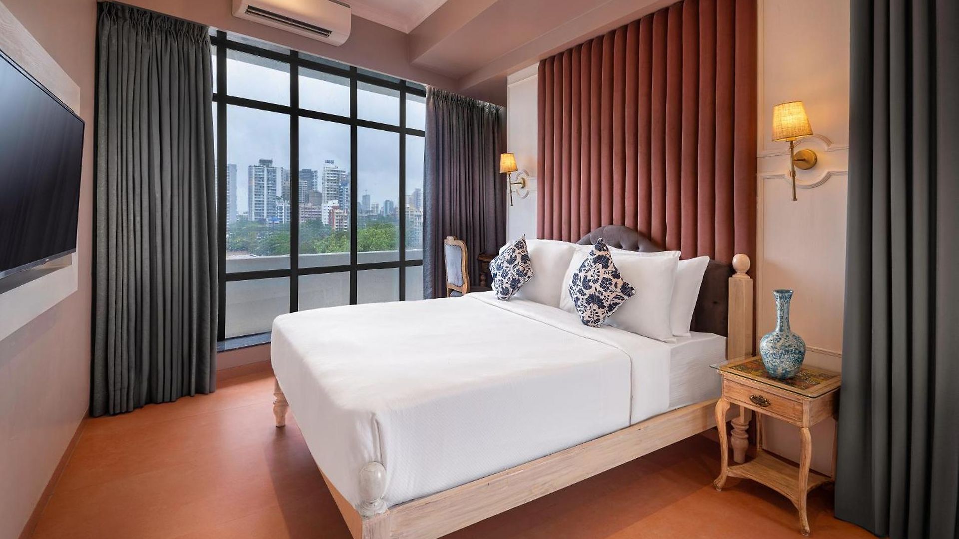 Hotel Arnna-Nesco Goregaon 4*