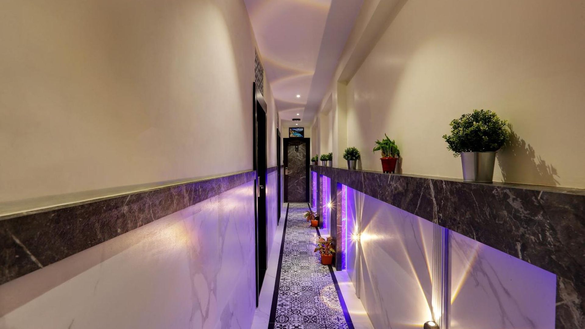 Hotel Diamond 3*