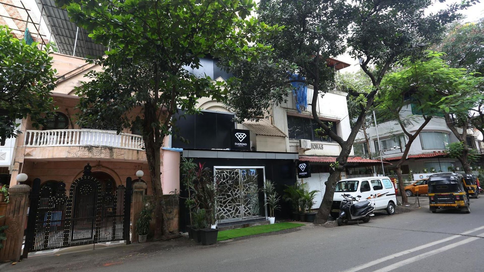 Diamond Hotel