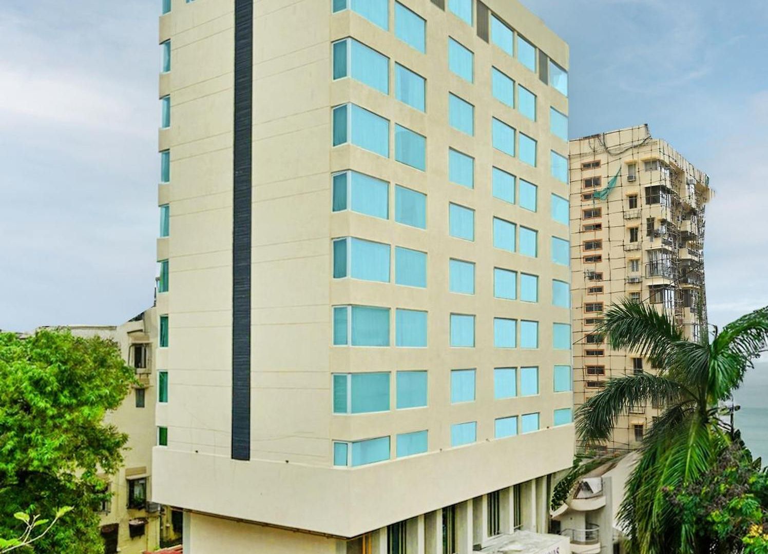 Fariyas , Colaba Hotel 4*