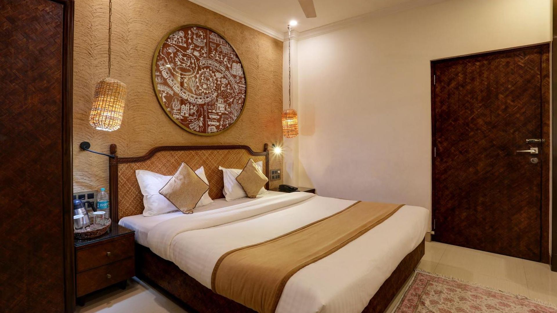Accord Hotel 3*