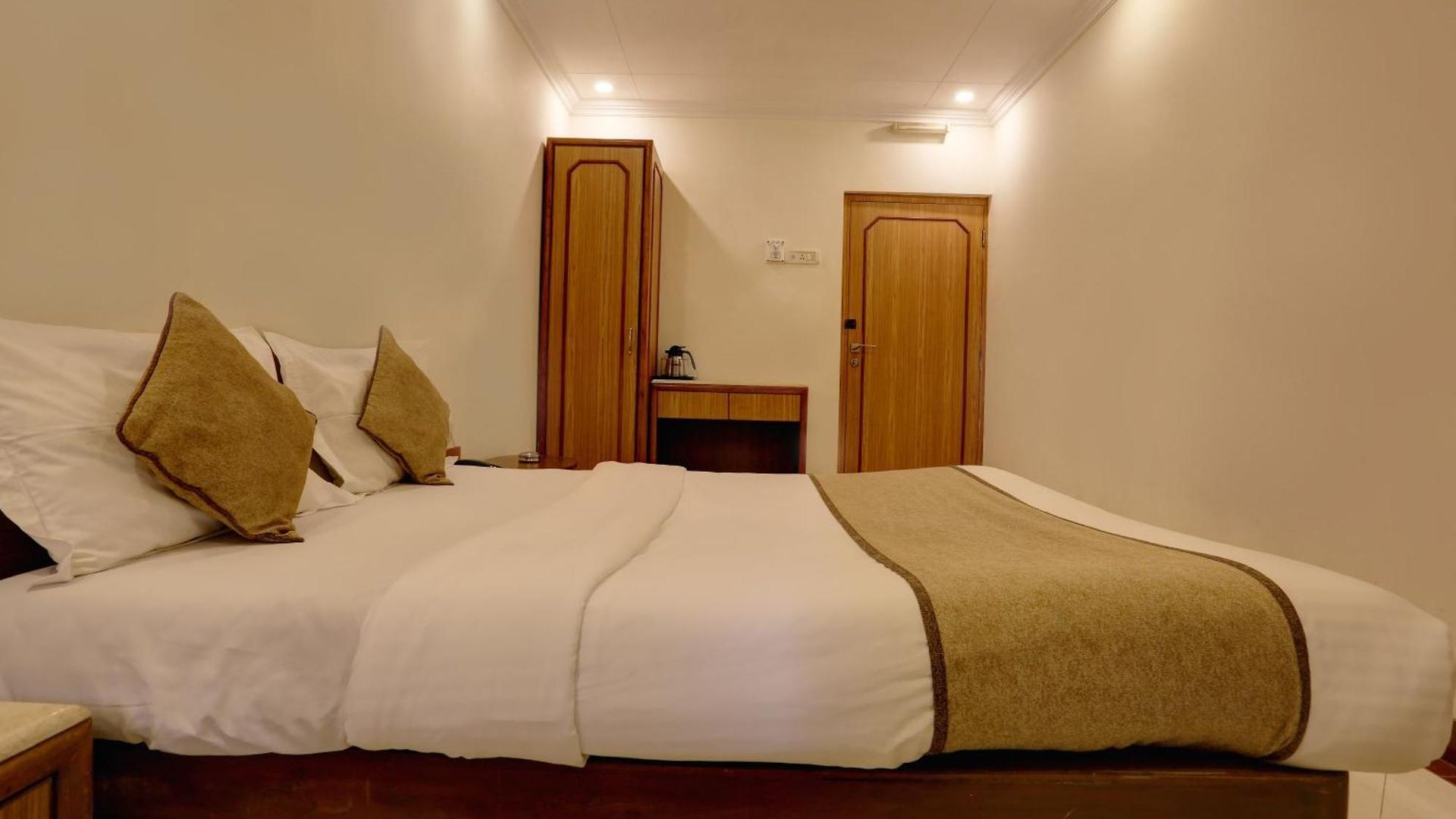 Accord Hotel Mumbai