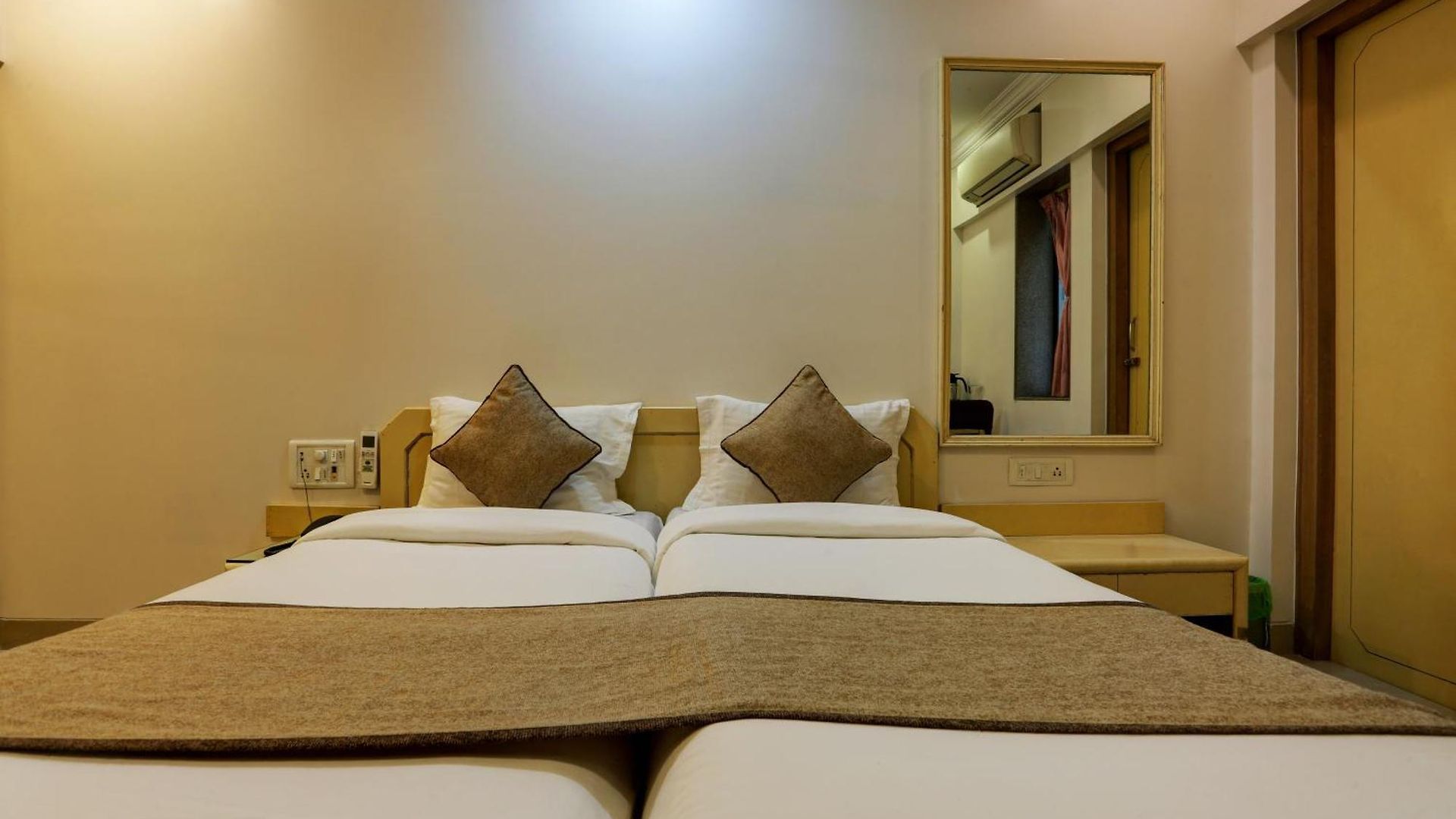 Hotel Accord 3*