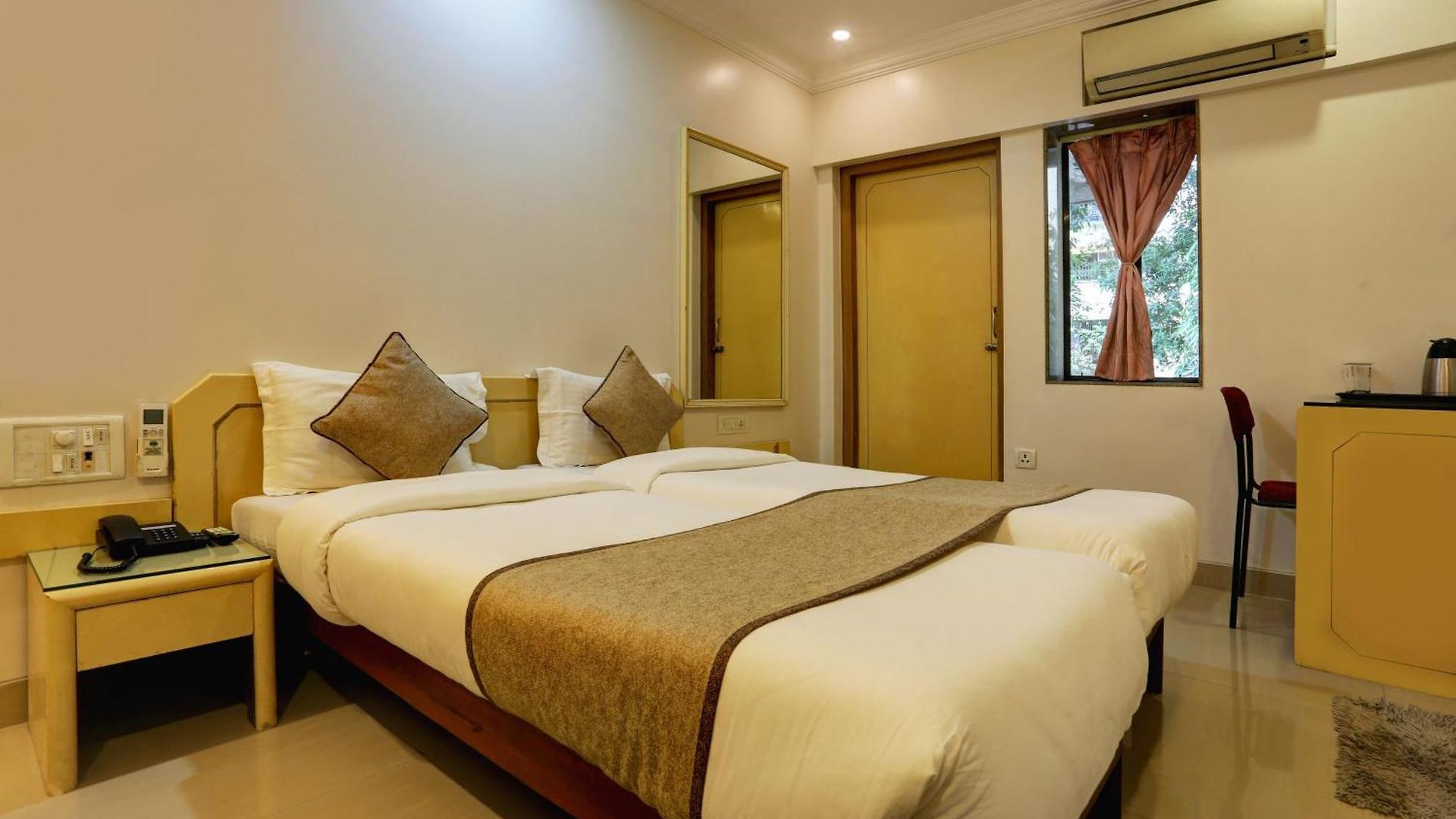 Hotel Accord