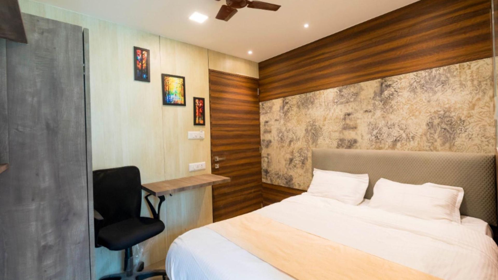 New Sky Palace Residency- Near International Airport Andheri East Hotel 3*
