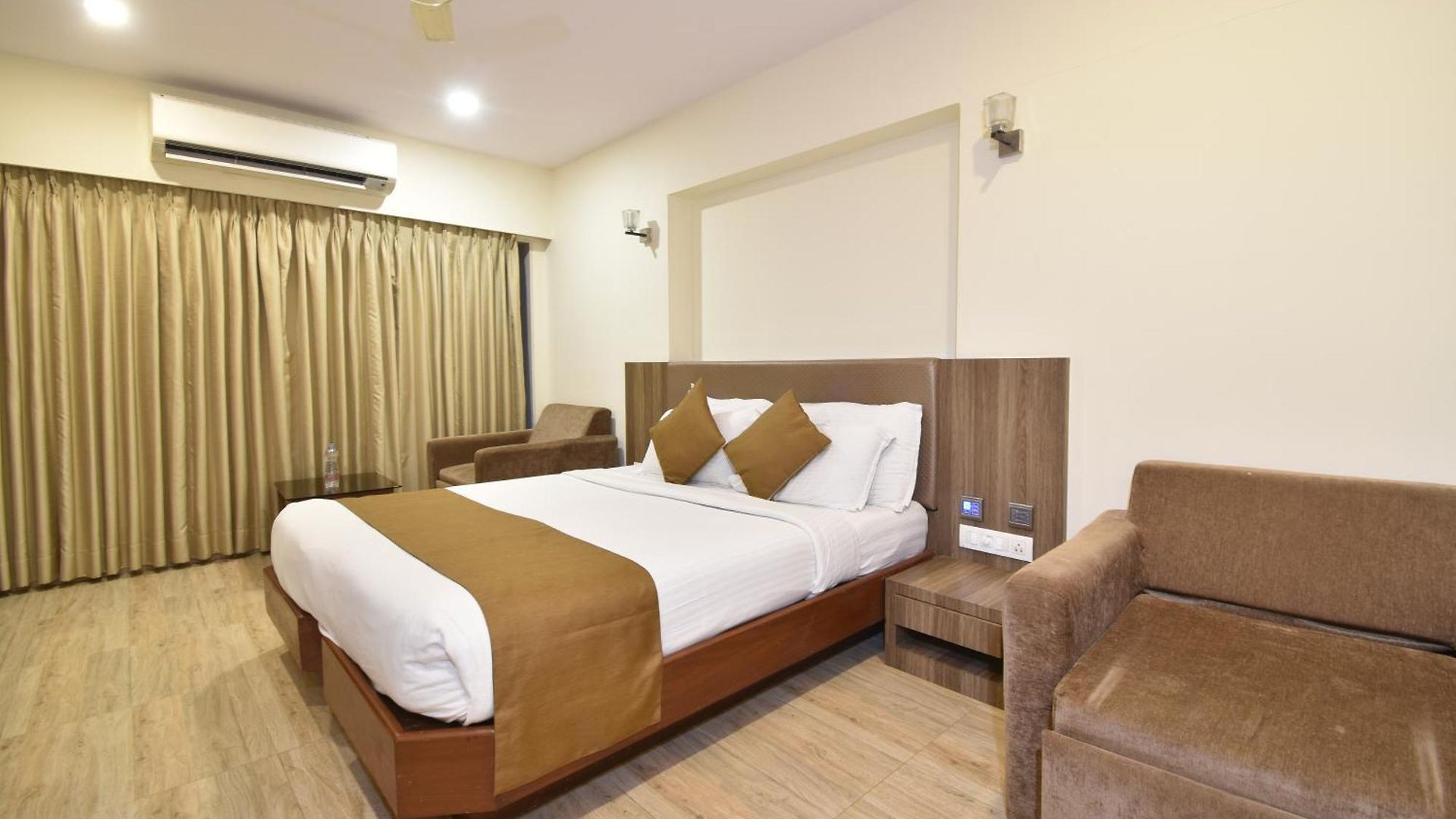 Atlantic Hotel 3*