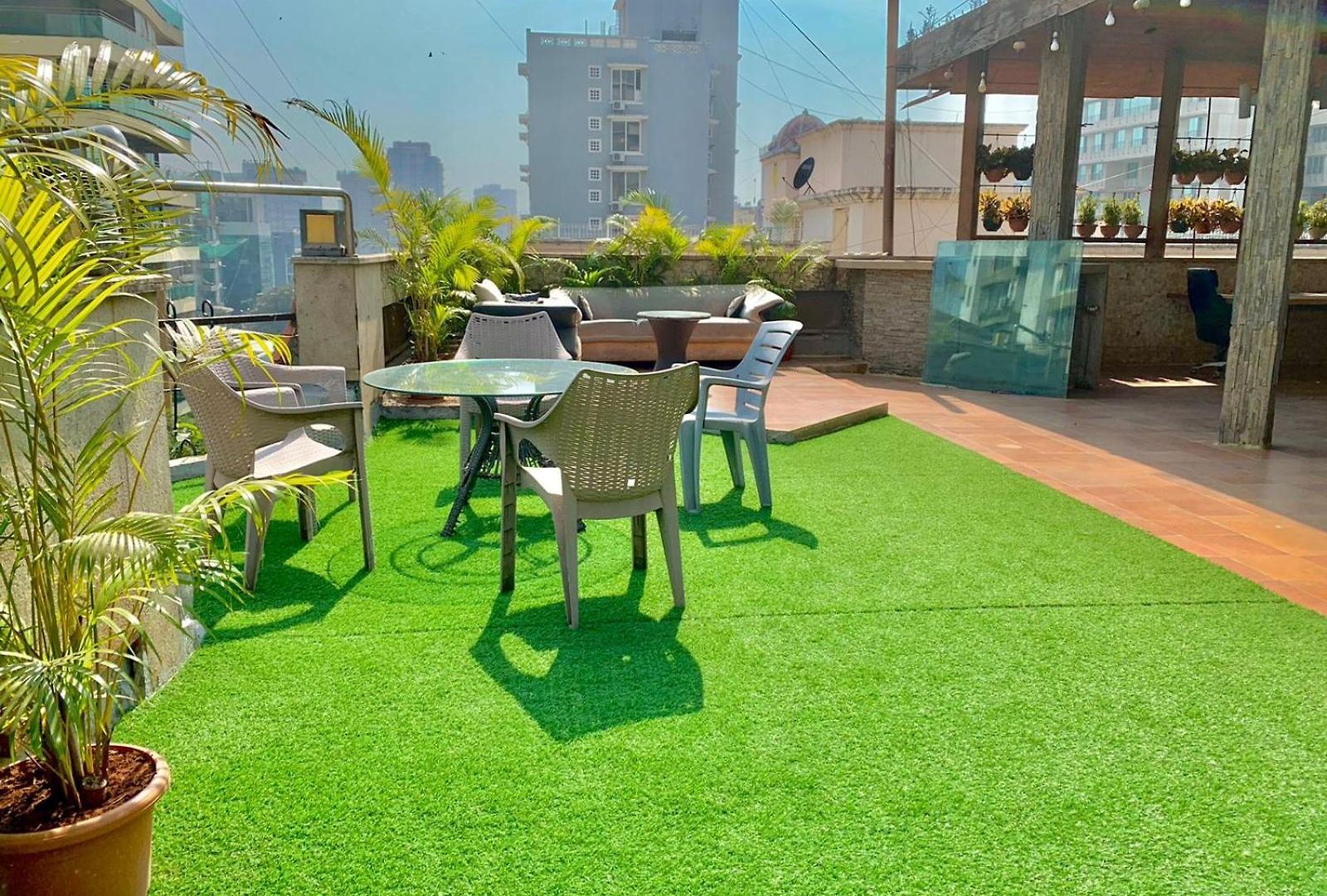 Bandra's Prime Luxurious 2 Bhk *