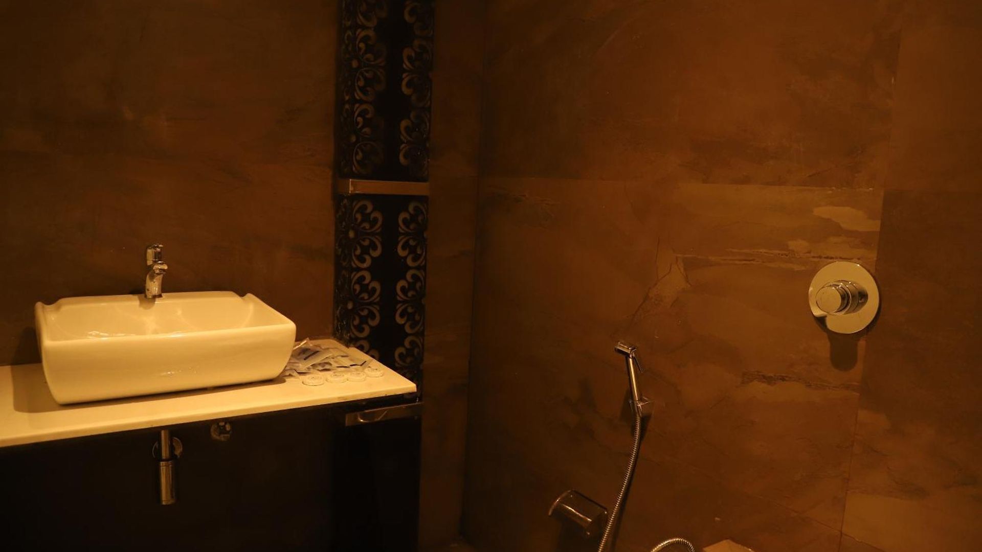 Sai Pritam Hotel 3*