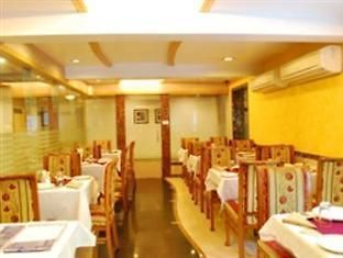Hotel Ashwin 2*