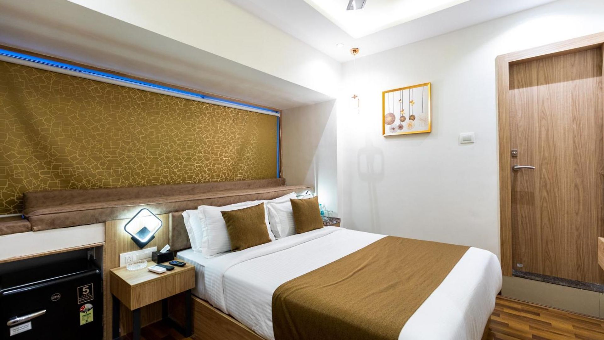 Larmont Luxury Mumbai