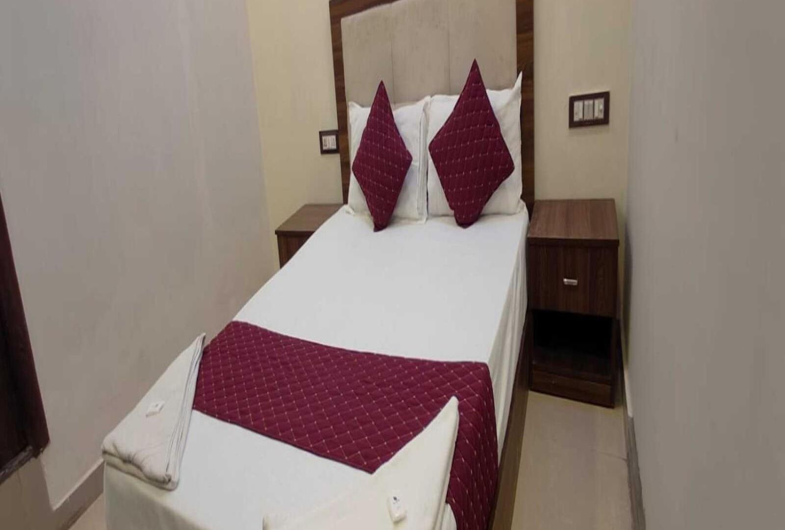 Hotel Blue Sky Residency