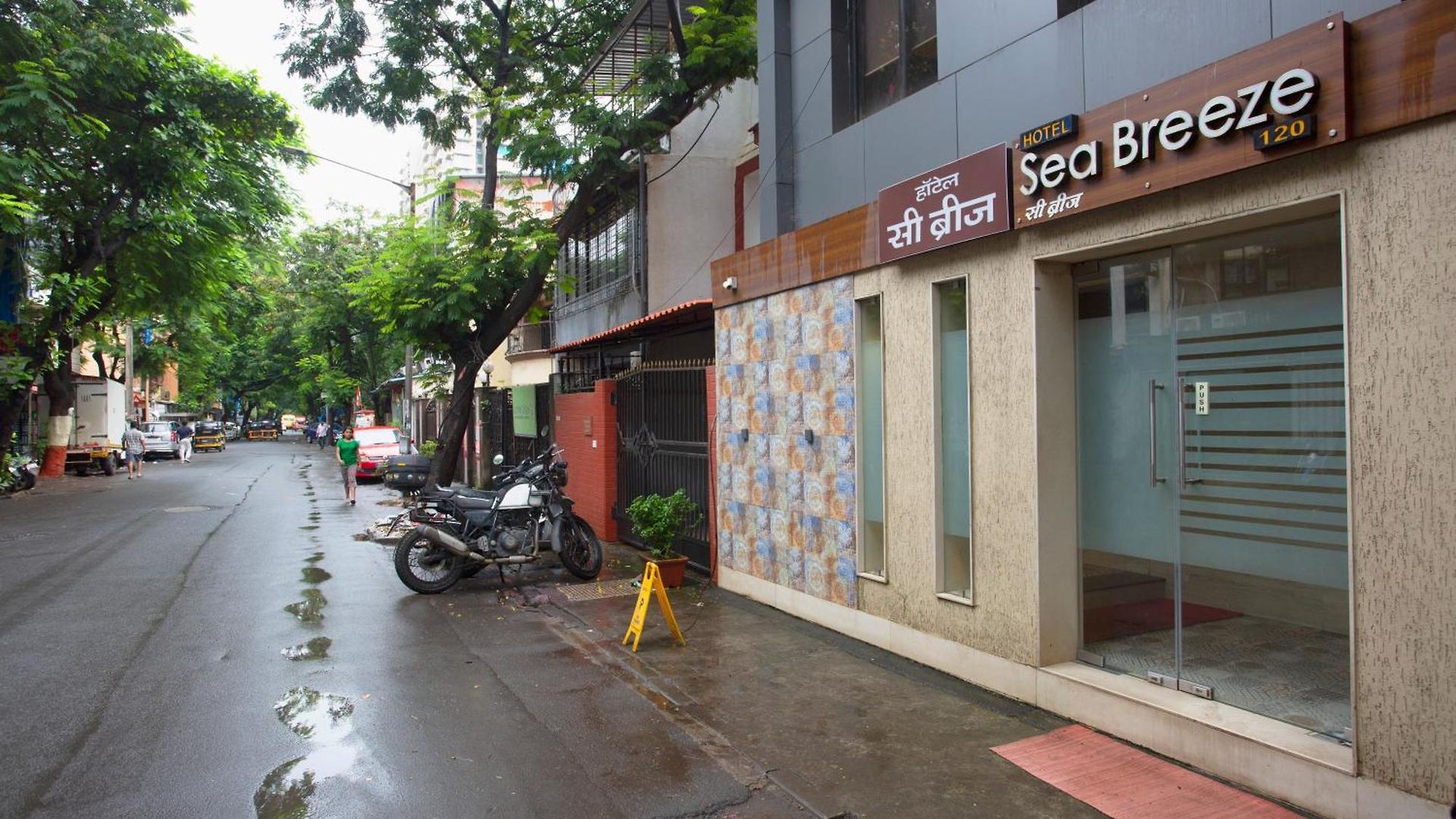 Guest house Sea Breeze Mumbai