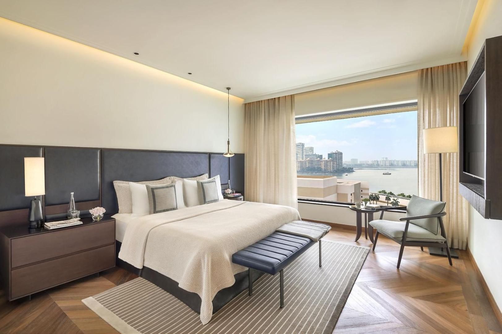 The Oberoi Hotel 5*