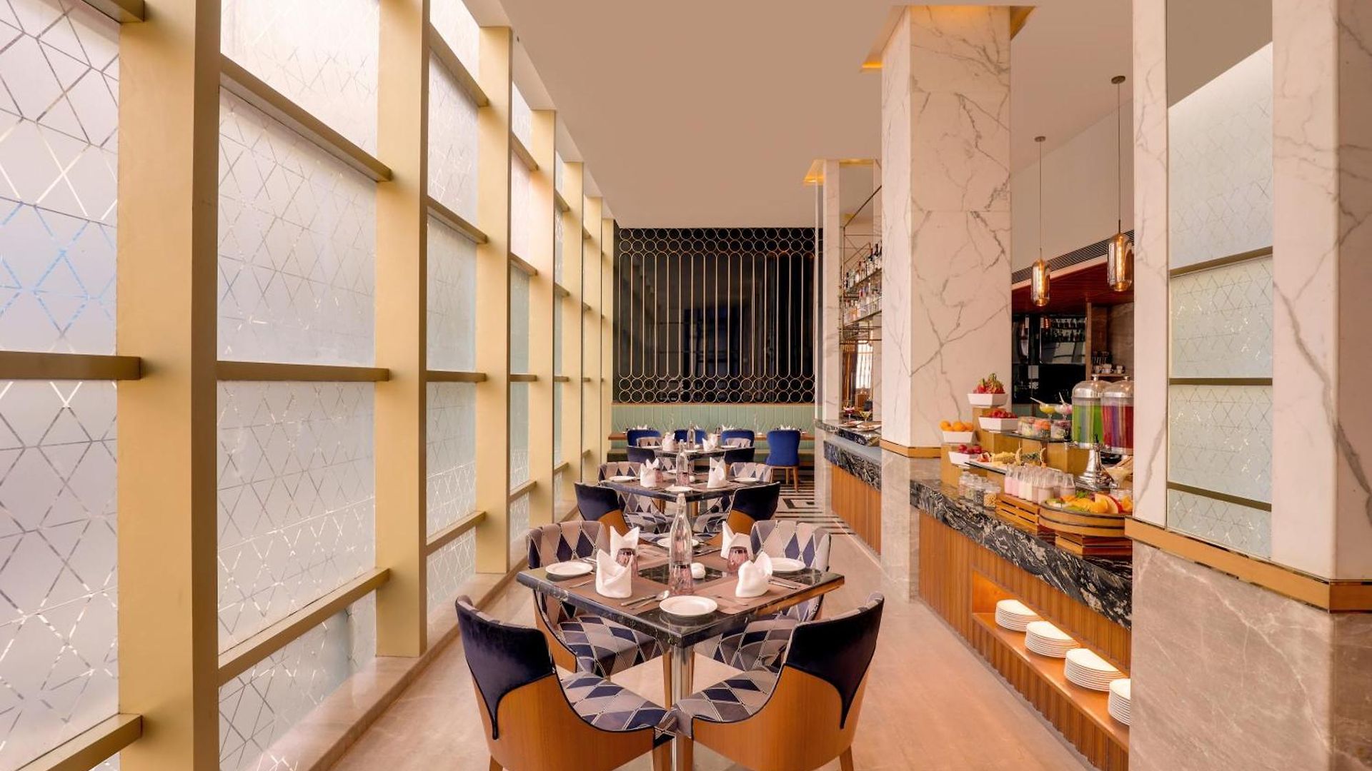 Lemon Tree Premier, Malad, Mumbai