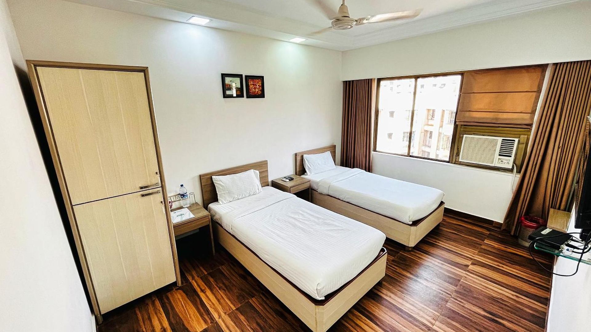 Apartment Maxxvalue - Service Marol