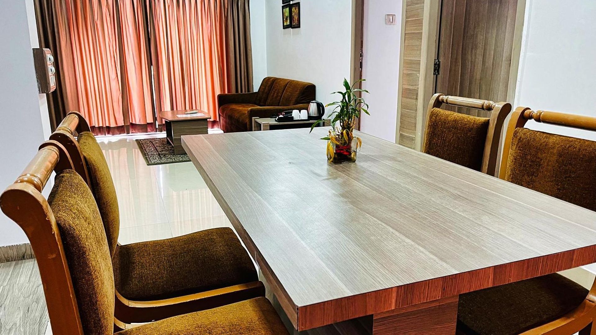 Maxxvalue - Service Marol Apartment *