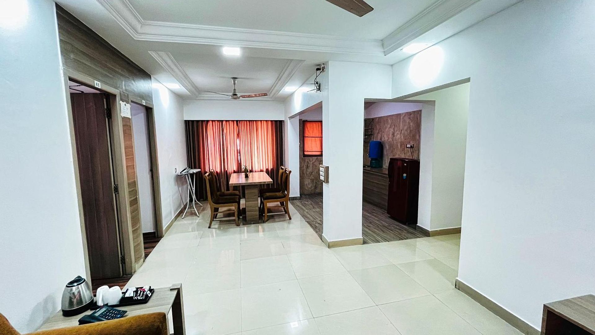Apartment Maxxvalue - Service Marol
