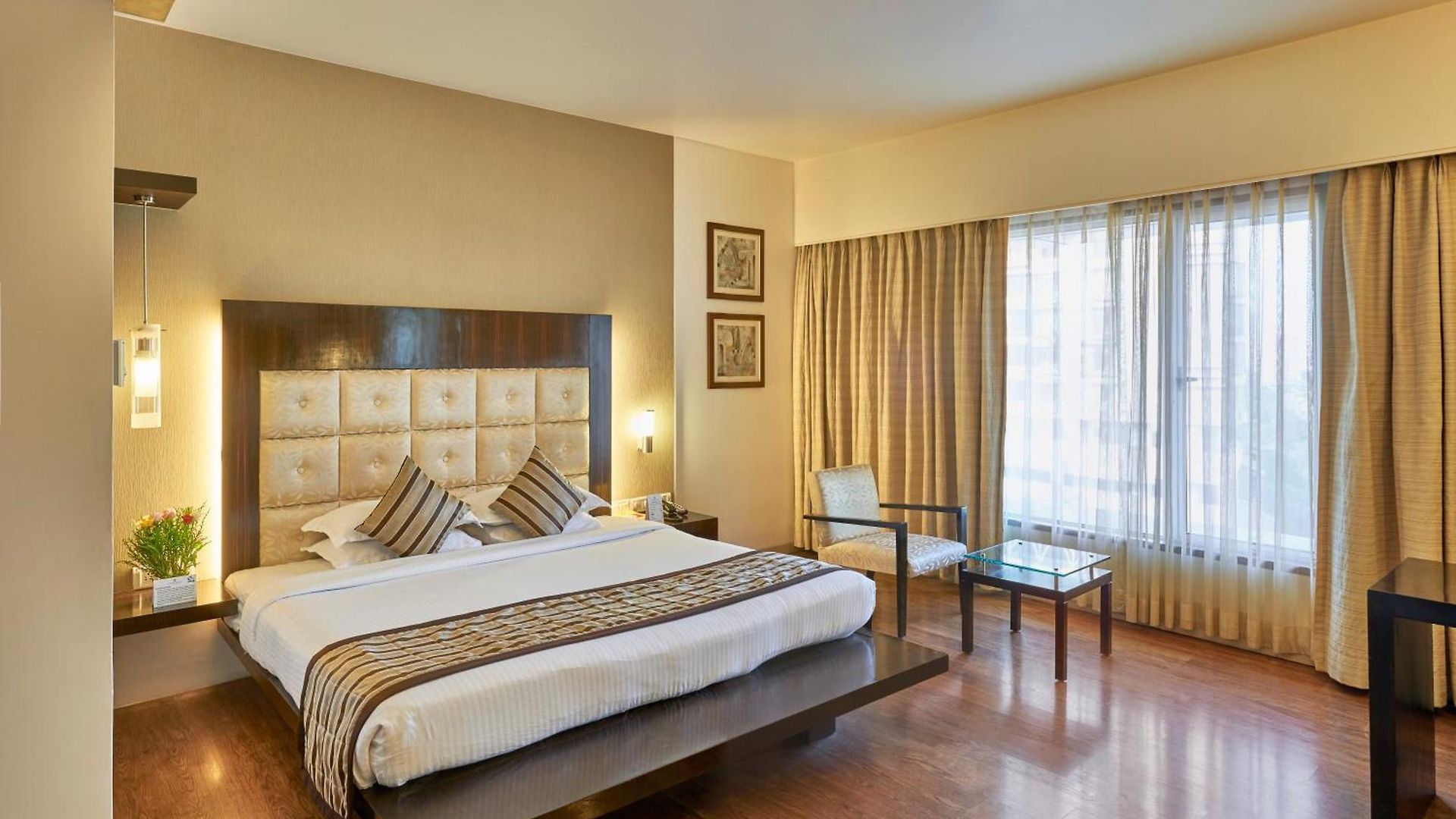 Krishna Palace 4*