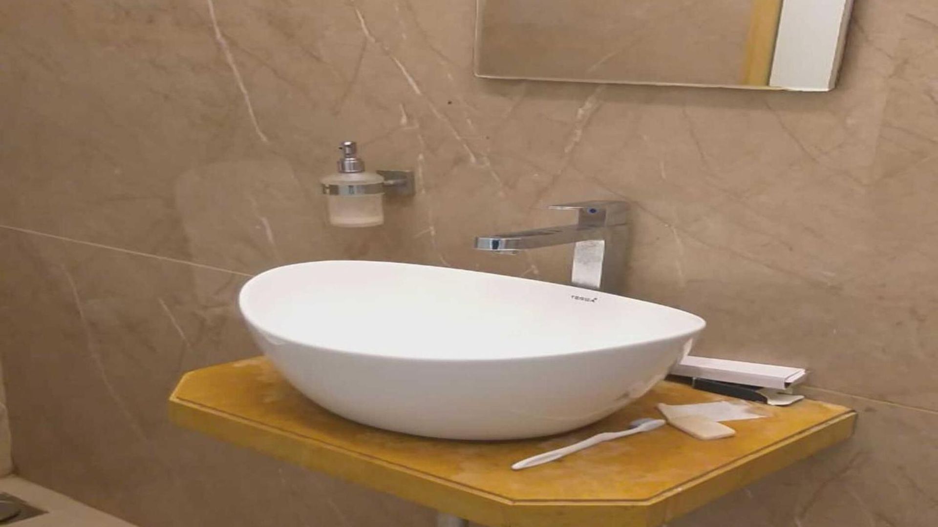 The Cattleya Hotel 3*
