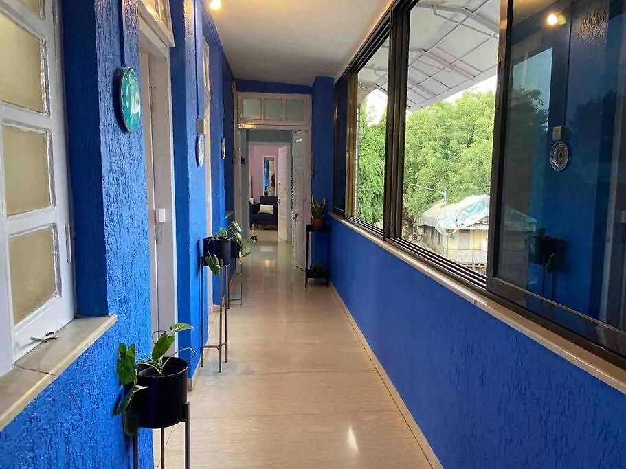 Rahat Manzil- The Old Warm Charm 2 Bedroom In Khar West By Connekt Homes *