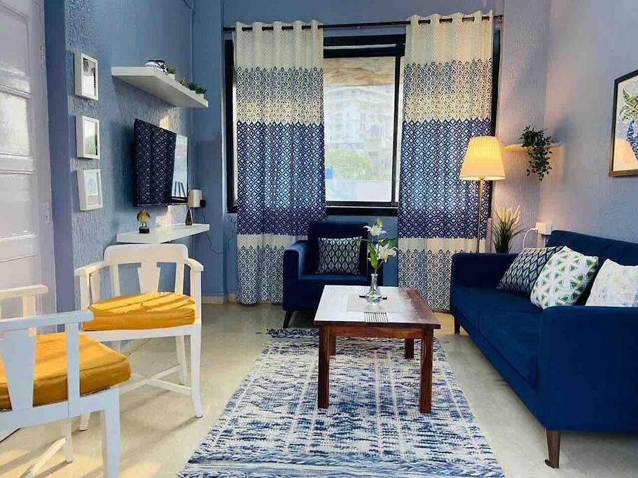 Rahat Manzil- The Old Warm Charm 2 Bedroom In Khar West By Connekt Homes Apartment