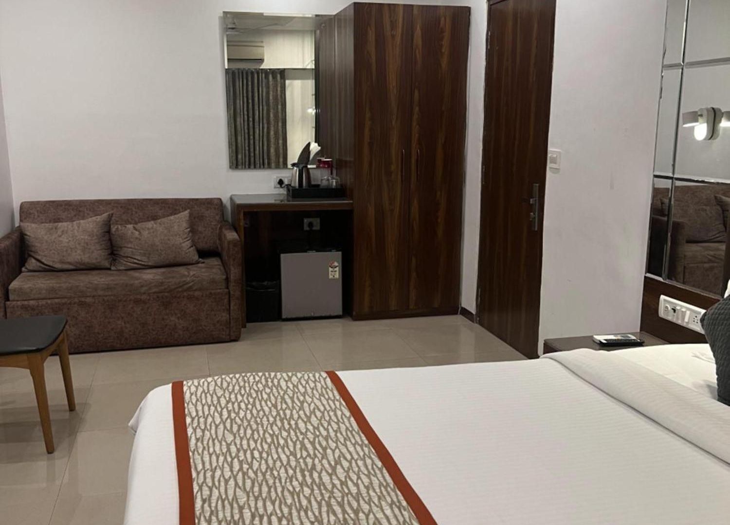 Hotel Supreme - Cuffe Parade Mumbai