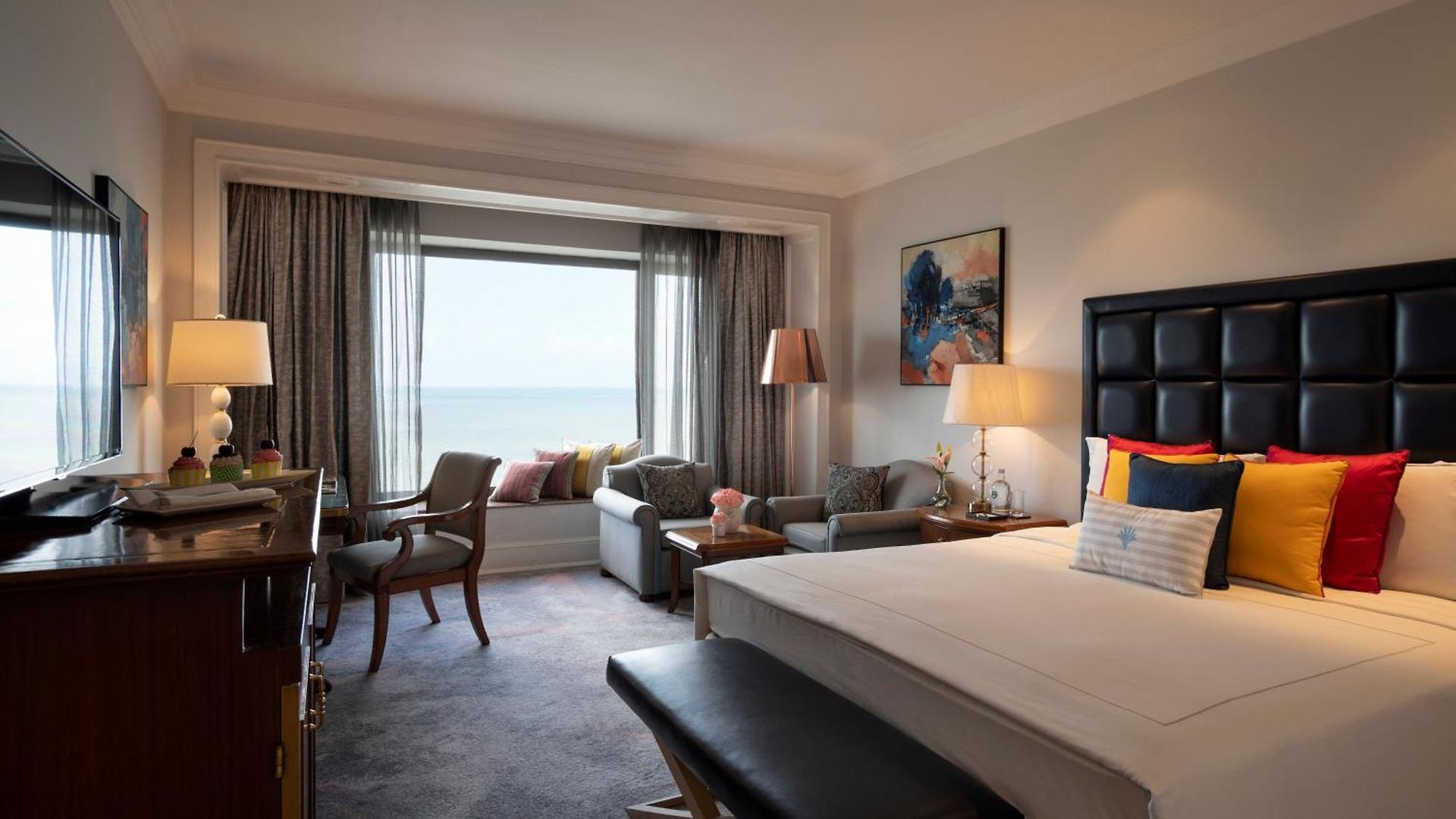 Taj Lands End