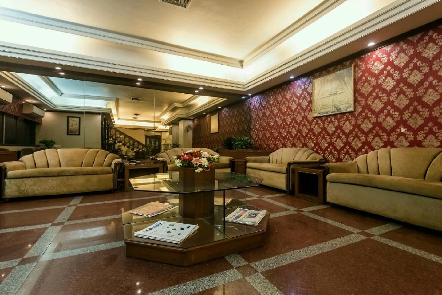 Hotel Mogul Palace - Near Masjid Bunder Mumbai