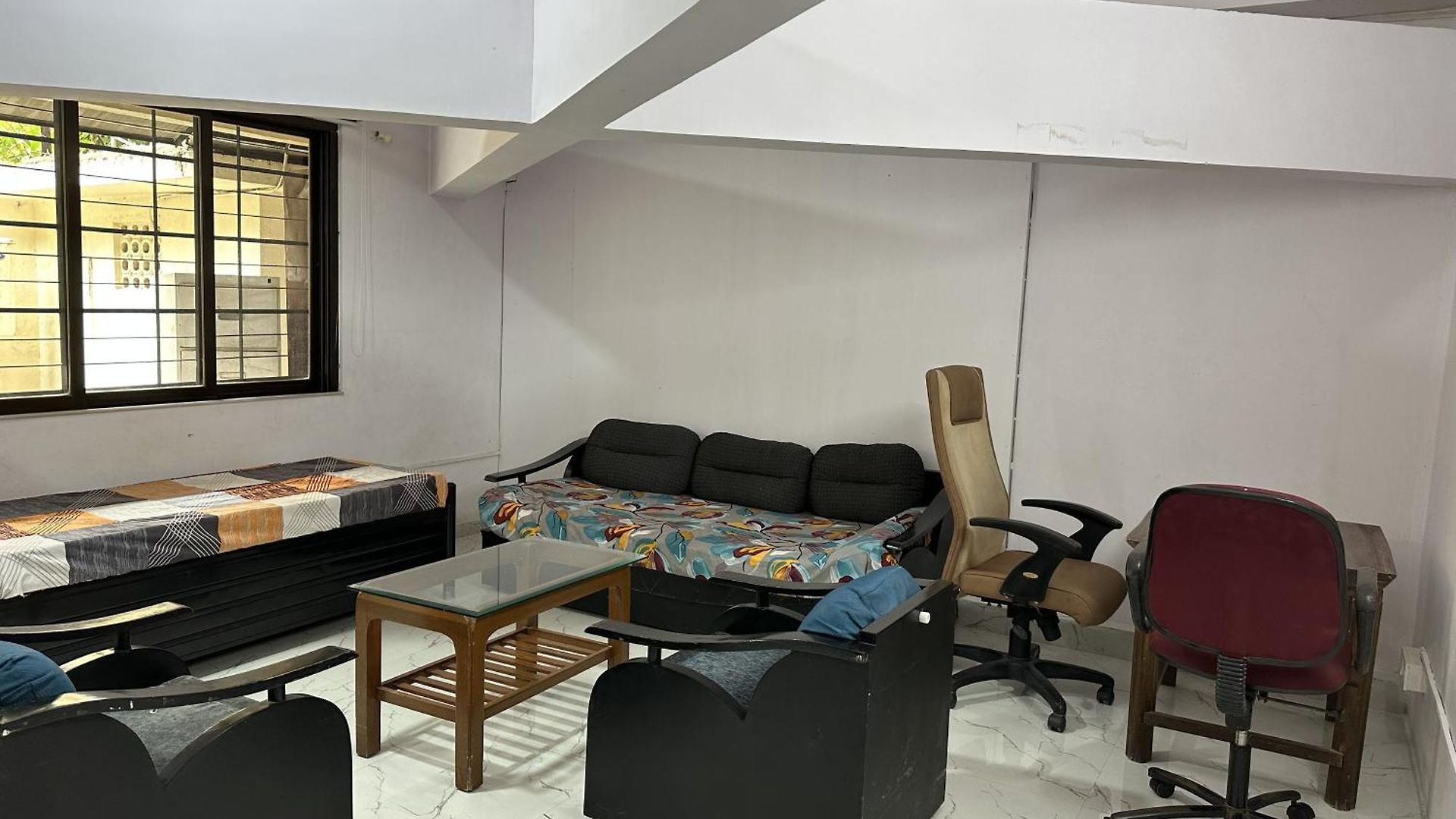Apartment Ravish Apartment, Juhu Mumbai