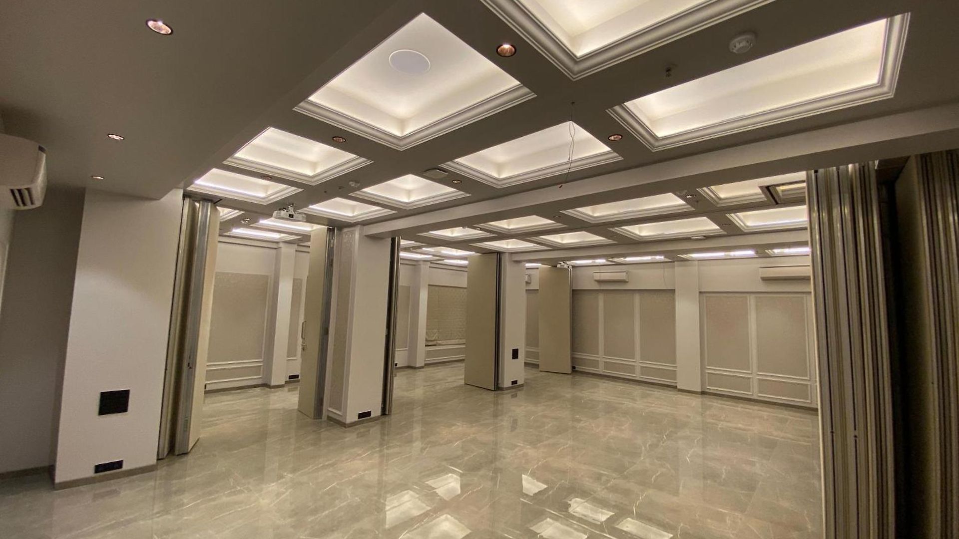 J And Banquets 3* Mumbai